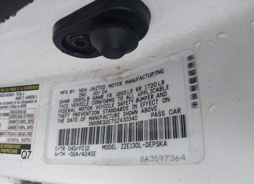 Photo 9 of 2005 Toyota Corolla S (VIN 1NXBR32E75Z430340)