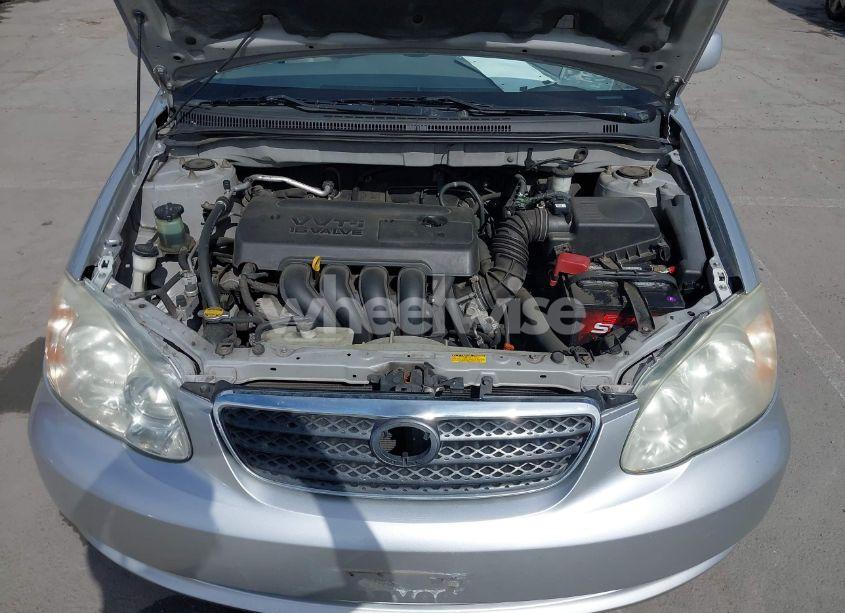 Photo 10 of 2005 Toyota Corolla LE (VIN 1NXBR32E75Z471891)