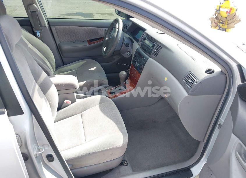 Photo 5 of 2005 Toyota Corolla LE (VIN 1NXBR32E75Z471891)