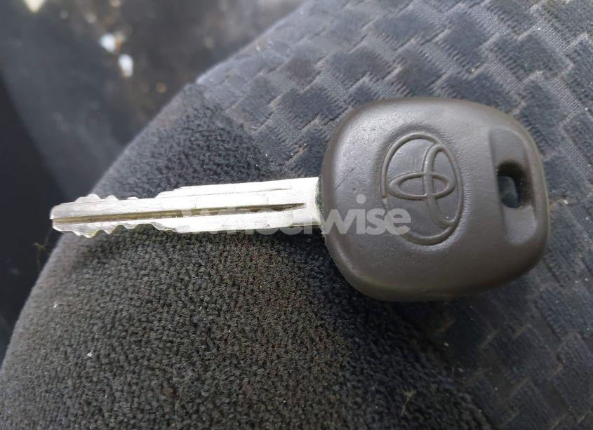 Photo 11 of 2005 Toyota Corolla S (VIN 1NXBR32E75Z490022)