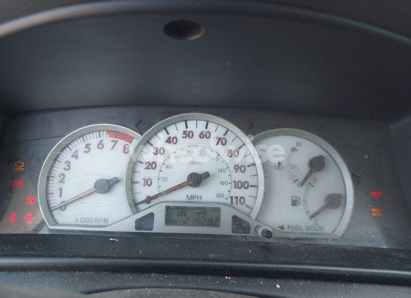 Photo 7 of 2005 Toyota Corolla S (VIN 1NXBR32E75Z490022)