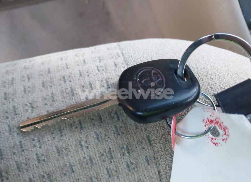 Photo 11 of 2006 Toyota Corolla CE (VIN 1NXBR32E76Z652314)