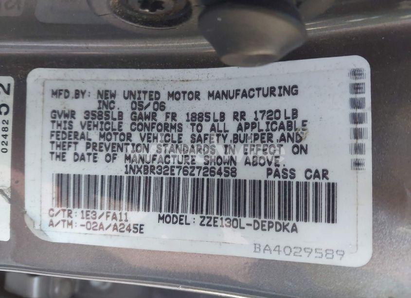 Photo 9 of 2006 Toyota Corolla CE (VIN 1NXBR32E76Z726458)