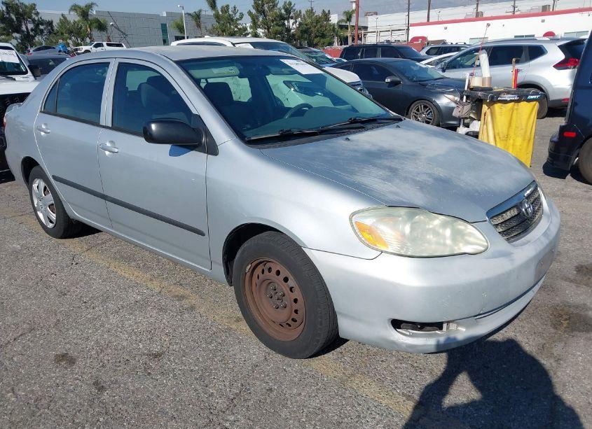 2007 Toyota Corolla CE (VIN 1NXBR32E77Z777718) main photo