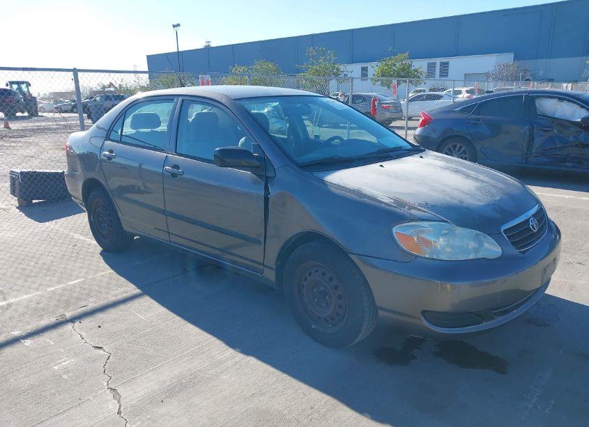 2007 Toyota Corolla CE (VIN 1NXBR32E77Z780604) main photo