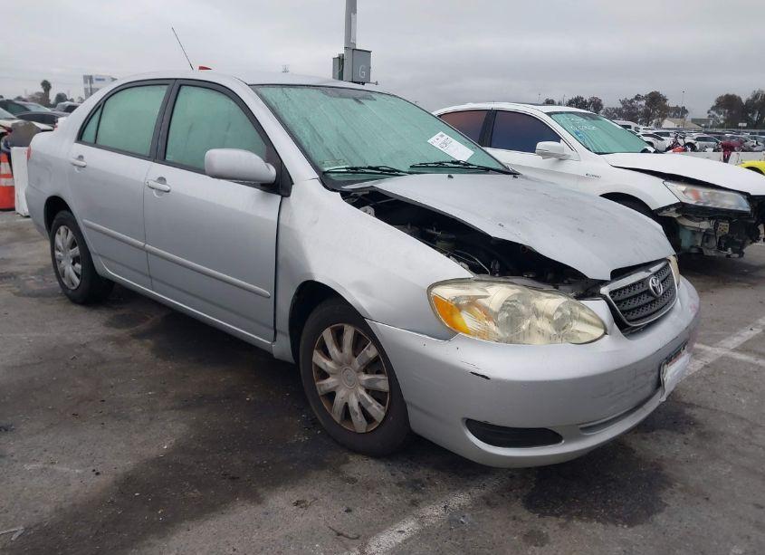 2007 Toyota Corolla LE (VIN 1NXBR32E77Z796317) main photo