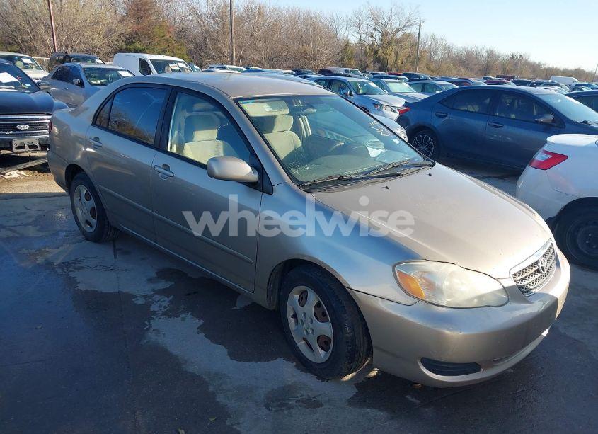 2007 Toyota Corolla LE (VIN 1NXBR32E77Z836217) main photo
