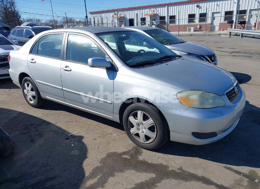 2007 Toyota Corolla LE (VIN 1NXBR32E77Z874014) main photo