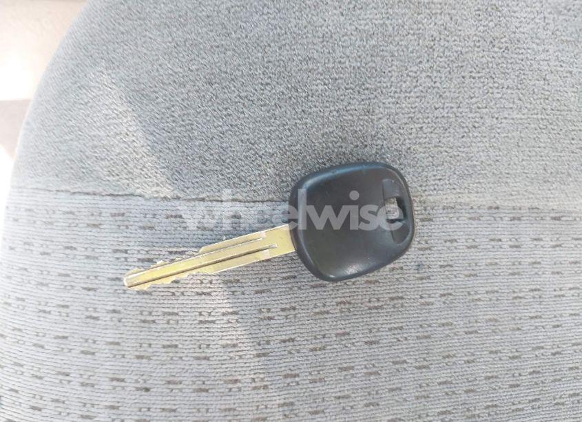 Photo 11 of 2008 Toyota Corolla CE (VIN 1NXBR32E78Z001428)