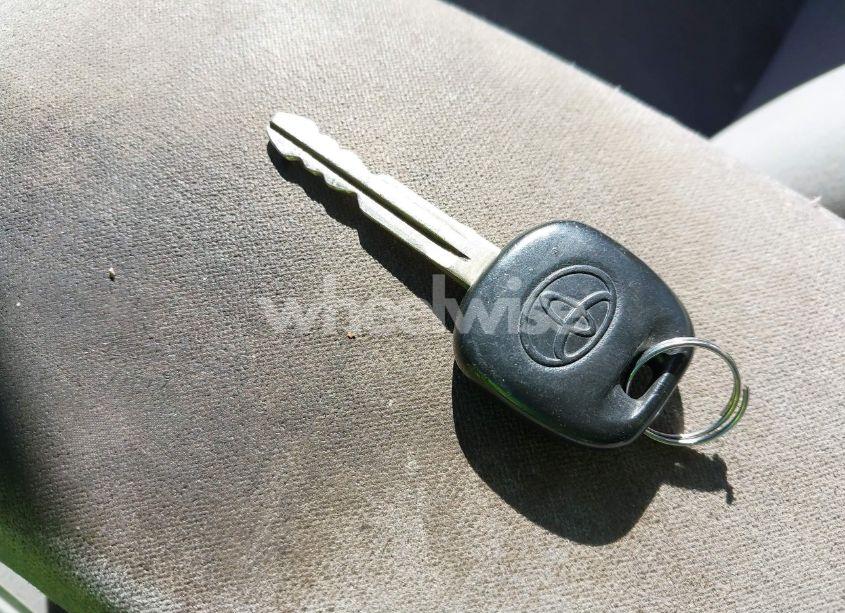 Photo 11 of 2008 Toyota Corolla LE (VIN 1NXBR32E78Z009450)