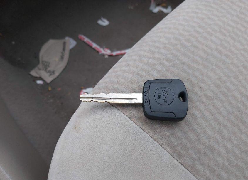 Photo 11 of 2008 Toyota Corolla LE (VIN 1NXBR32E78Z035675)