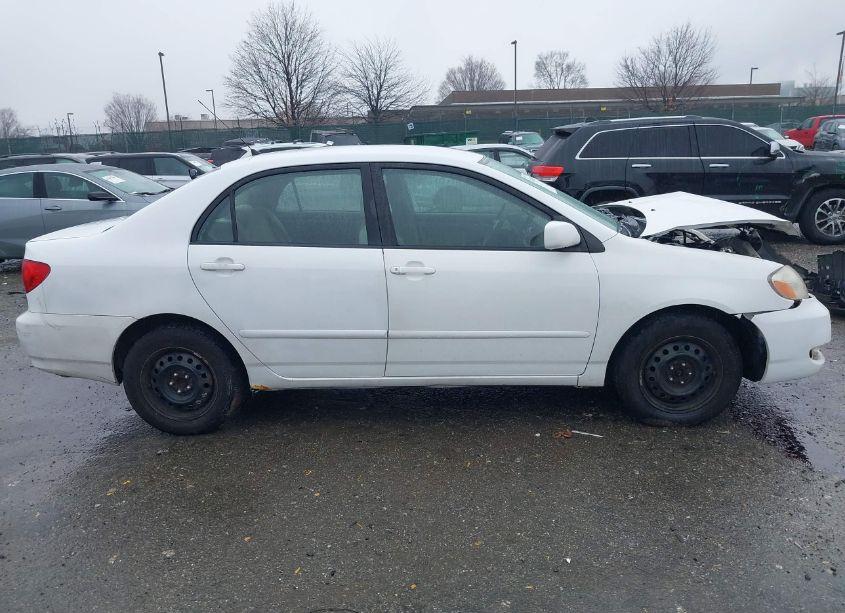 Photo 13 of 2008 Toyota Corolla LE (VIN 1NXBR32E78Z035675)