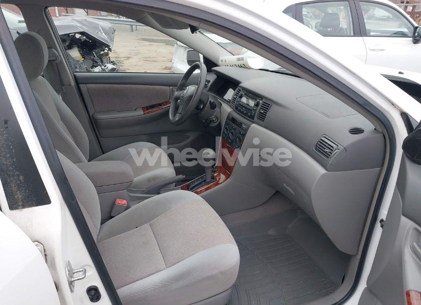 Photo 5 of 2008 Toyota Corolla LE (VIN 1NXBR32E78Z045610)