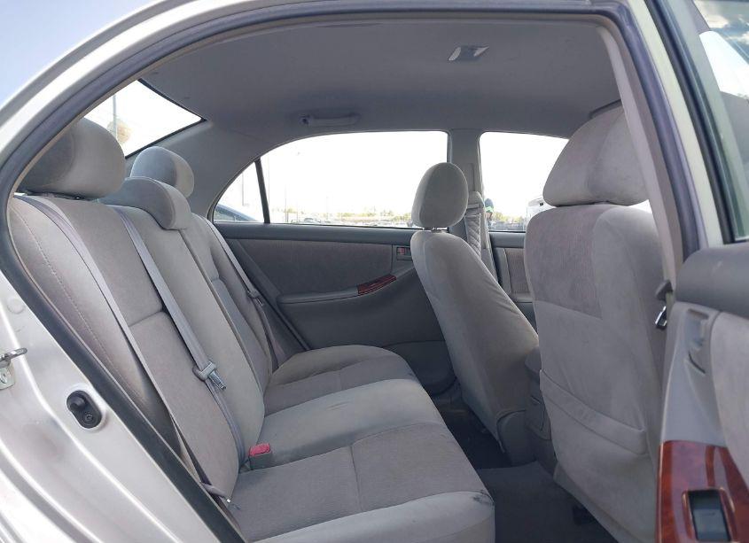 Photo 8 of 2008 Toyota Corolla LE (VIN 1NXBR32E78Z047132)