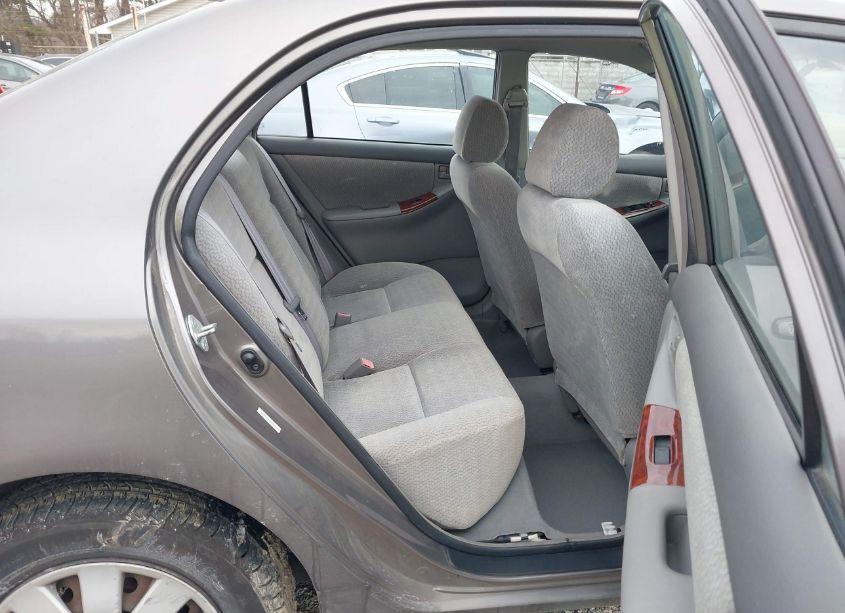 Photo 8 of 2003 Toyota Corolla LE (VIN 1NXBR32E83Z048590)