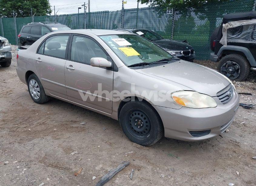 2003 Toyota Corolla LE (VIN 1NXBR32E83Z155591) main photo