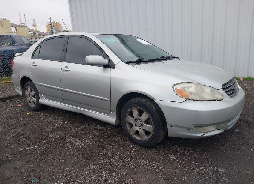 2003 Toyota Corolla S (VIN 1NXBR32E83Z167935) main photo