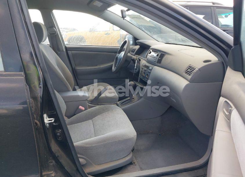 Photo 5 of 2004 Toyota Corolla CE (VIN 1NXBR32E84Z258222)