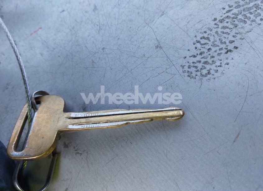 Photo 11 of 2004 Toyota Corolla CE (VIN 1NXBR32E84Z272993)