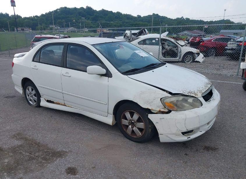 2004 Toyota Corolla S (VIN 1NXBR32E84Z290460) main photo