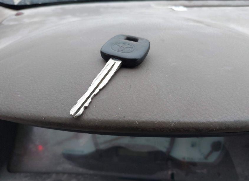 Photo 11 of 2004 Toyota Corolla LE (VIN 1NXBR32E84Z314305)