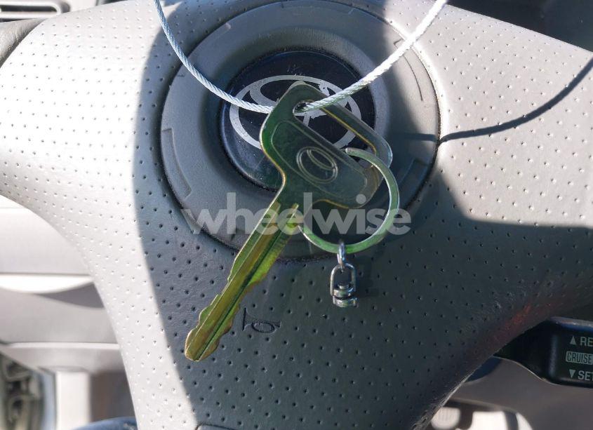 Photo 11 of 2004 Toyota Corolla LE (VIN 1NXBR32E84Z331802)