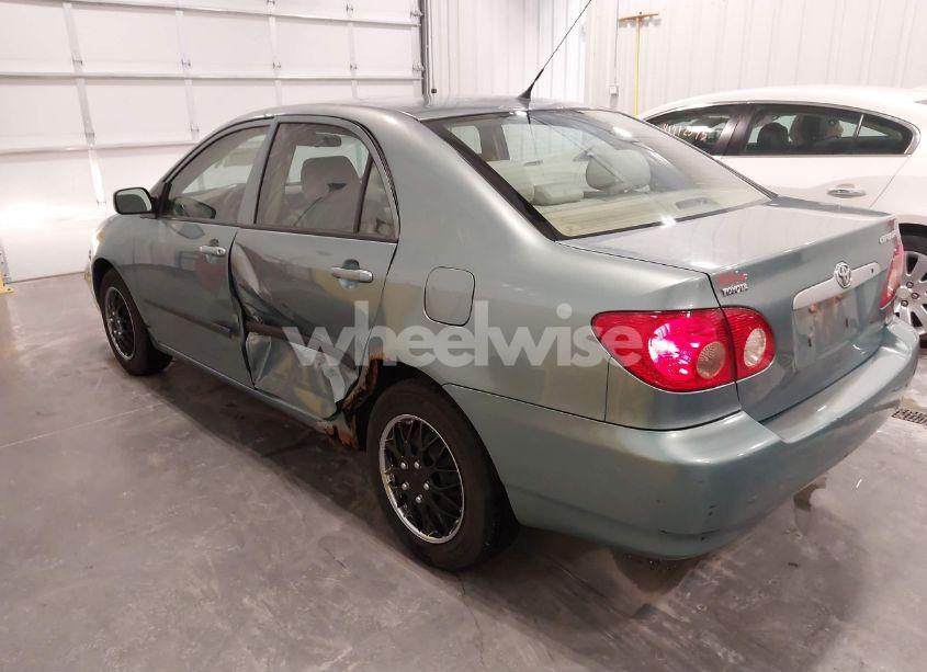 Photo 3 of 2005 Toyota Corolla CE (VIN 1NXBR32E85Z350576)