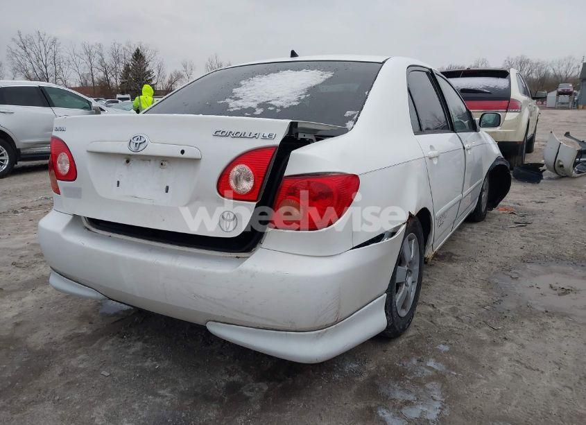 Photo 4 of 2005 Toyota Corolla LE (VIN 1NXBR32E85Z376305)