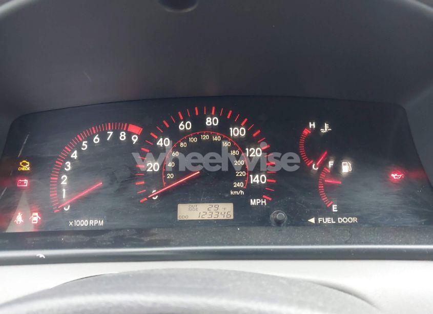 Photo 7 of 2005 Toyota Corolla LE (VIN 1NXBR32E85Z376305)