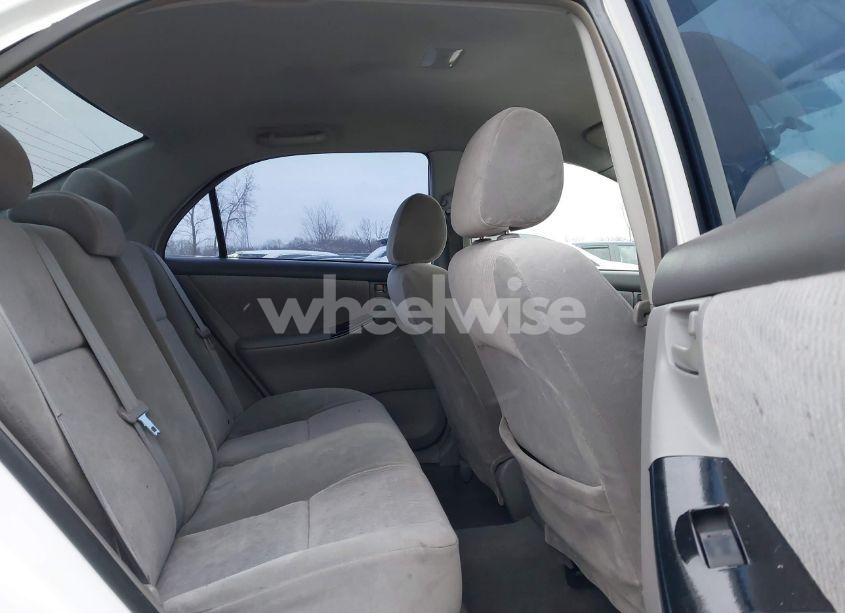 Photo 8 of 2005 Toyota Corolla LE (VIN 1NXBR32E85Z376305)