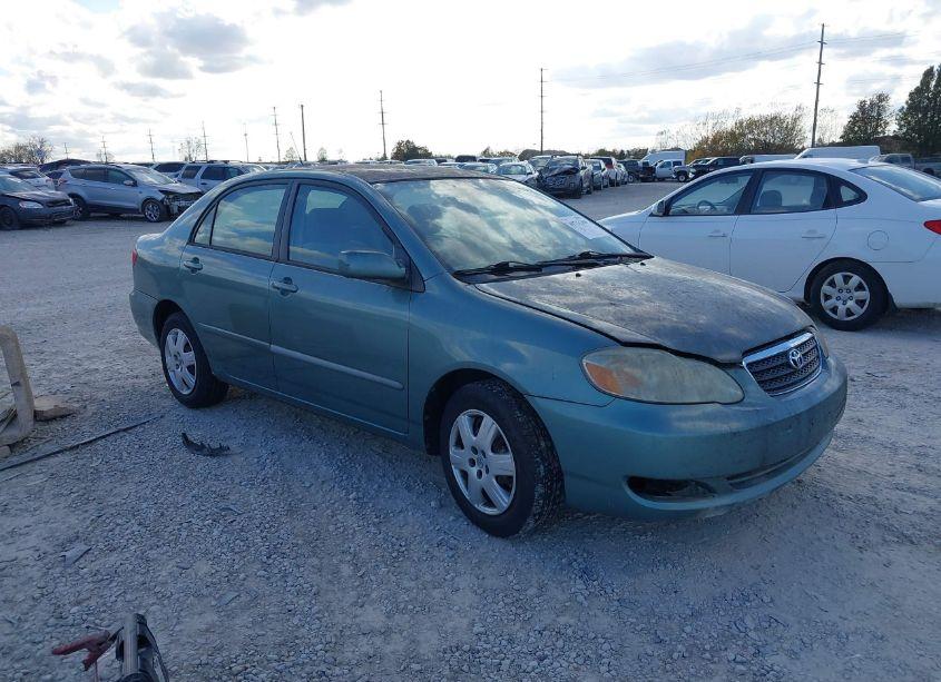 2005 Toyota Corolla LE (VIN 1NXBR32E85Z386400) main photo