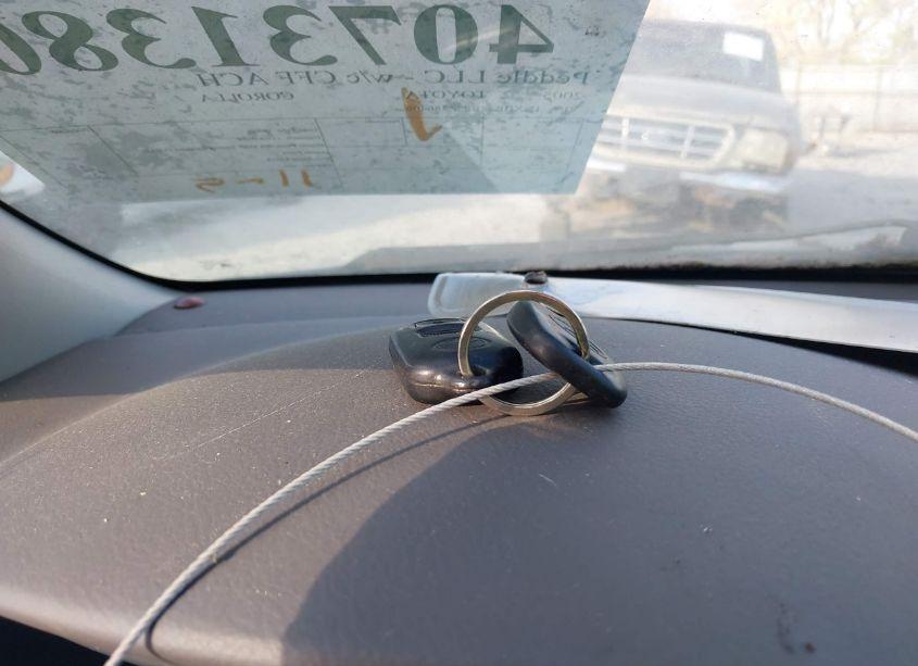 Photo 11 of 2005 Toyota Corolla LE (VIN 1NXBR32E85Z386400)