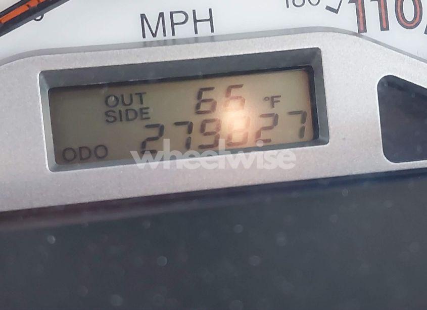 Photo 7 of 2005 Toyota Corolla S (VIN 1NXBR32E85Z398935)