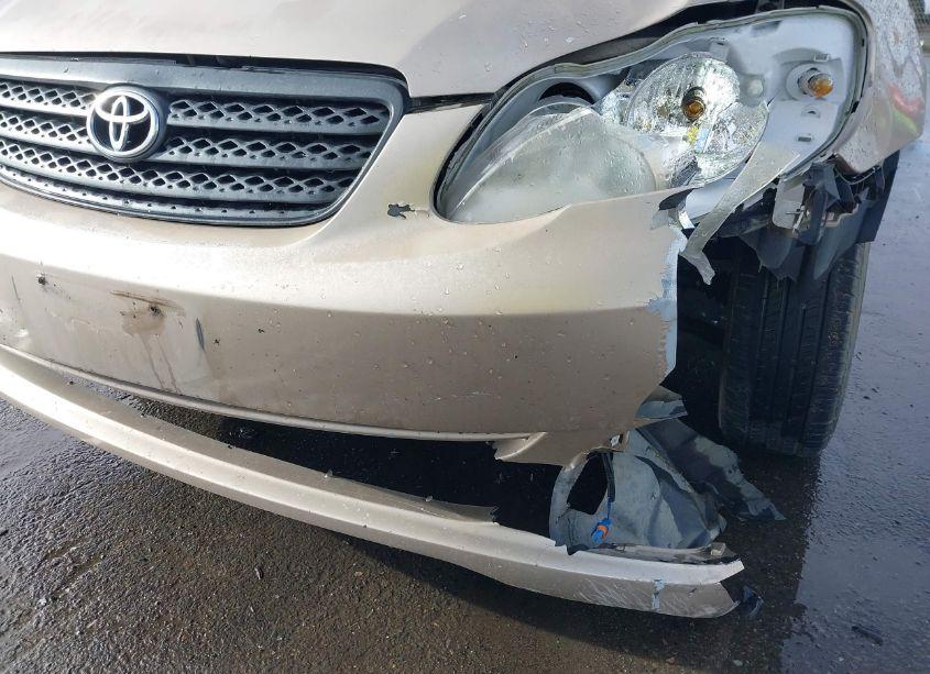 Photo 18 of 2005 Toyota Corolla CE (VIN 1NXBR32E85Z428886)