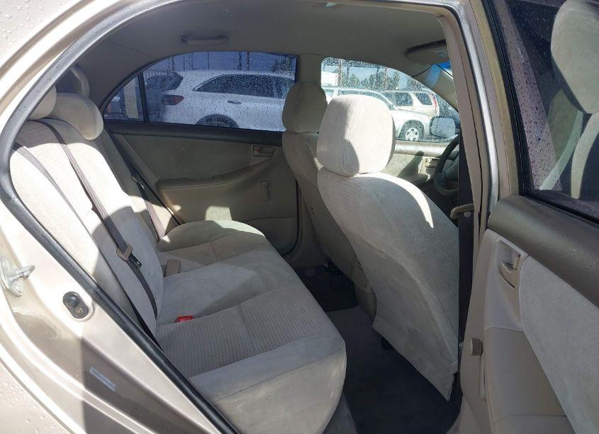 Photo 8 of 2005 Toyota Corolla CE (VIN 1NXBR32E85Z428886)