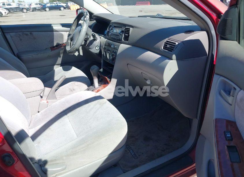 Photo 5 of 2005 Toyota Corolla LE (VIN 1NXBR32E85Z439371)