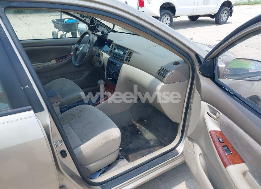 Photo 5 of 2005 Toyota Corolla LE (VIN 1NXBR32E85Z439838)