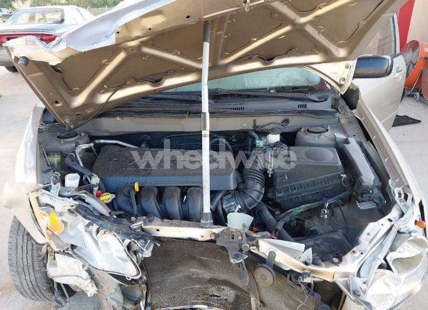 Photo 10 of 2005 Toyota Corolla CE (VIN 1NXBR32E85Z460561)