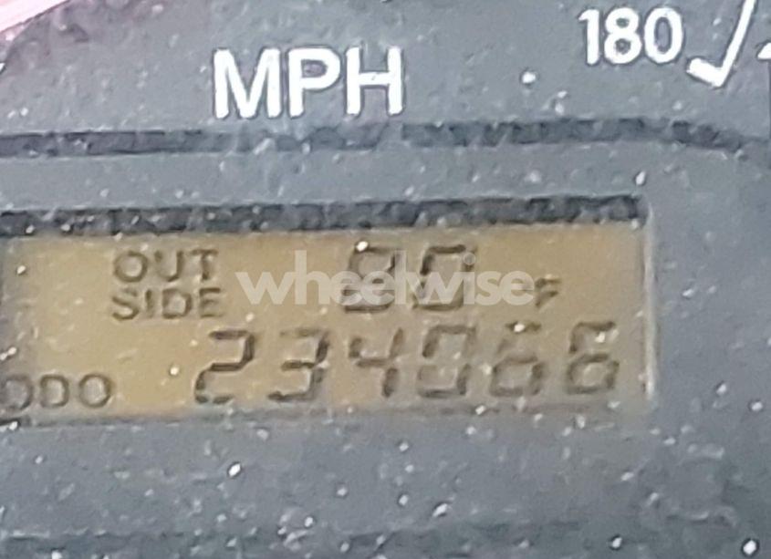 Photo 16 of 2005 Toyota Corolla CE (VIN 1NXBR32E85Z460561)