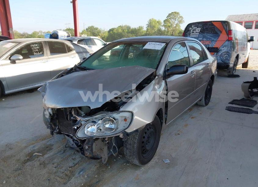 Photo 2 of 2005 Toyota Corolla CE (VIN 1NXBR32E85Z460561)