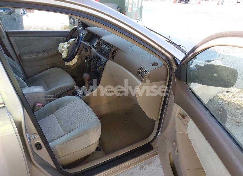 Photo 5 of 2005 Toyota Corolla CE (VIN 1NXBR32E85Z460561)