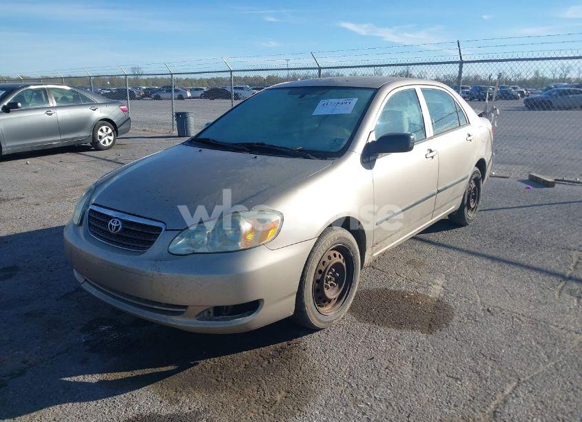 Photo 2 of 2005 Toyota Corolla CE (VIN 1NXBR32E85Z482737)