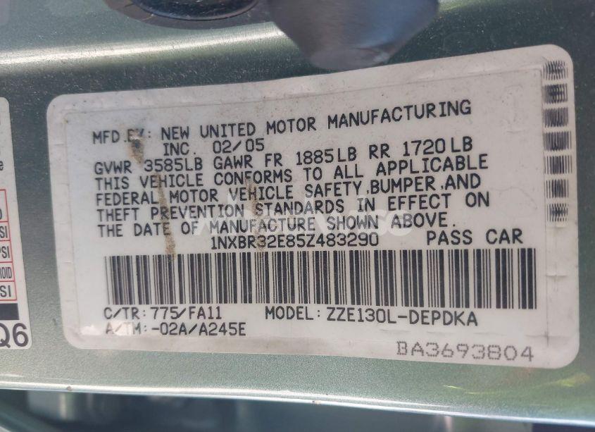 Photo 9 of 2005 Toyota Corolla CE (VIN 1NXBR32E85Z483290)