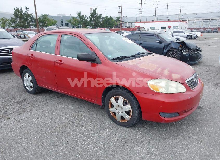 2005 Toyota Corolla CE (VIN 1NXBR32E85Z490174) main photo