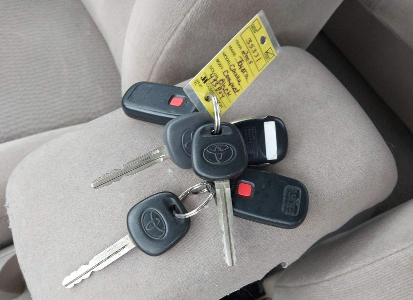 Photo 11 of 2005 Toyota Corolla LE (VIN 1NXBR32E85Z493804)