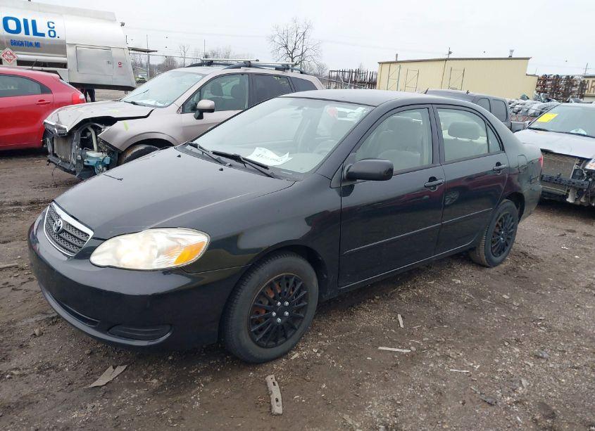 Photo 2 of 2005 Toyota Corolla LE (VIN 1NXBR32E85Z493804)