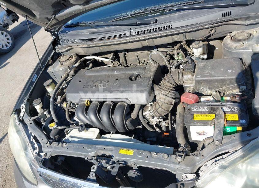 Photo 10 of 2005 Toyota Corolla S (VIN 1NXBR32E85Z503389)