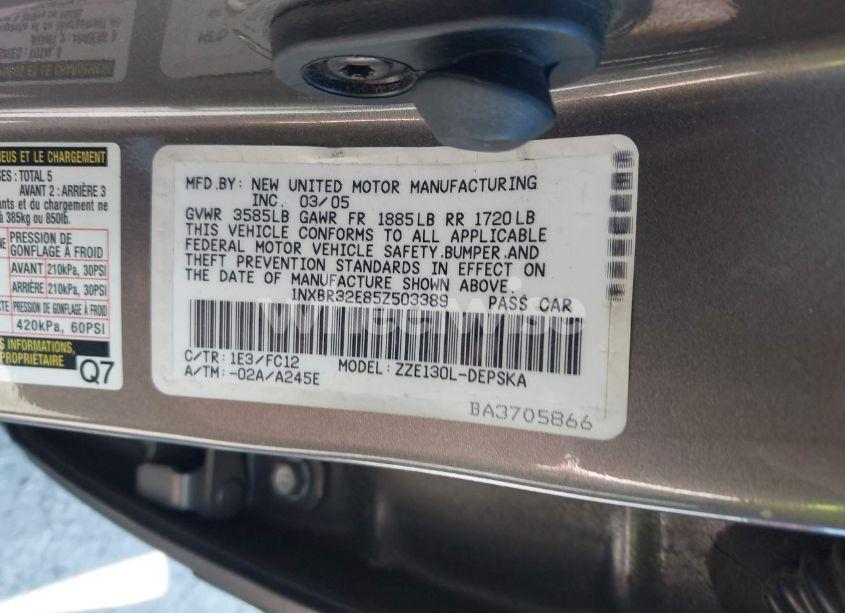 Photo 9 of 2005 Toyota Corolla S (VIN 1NXBR32E85Z503389)