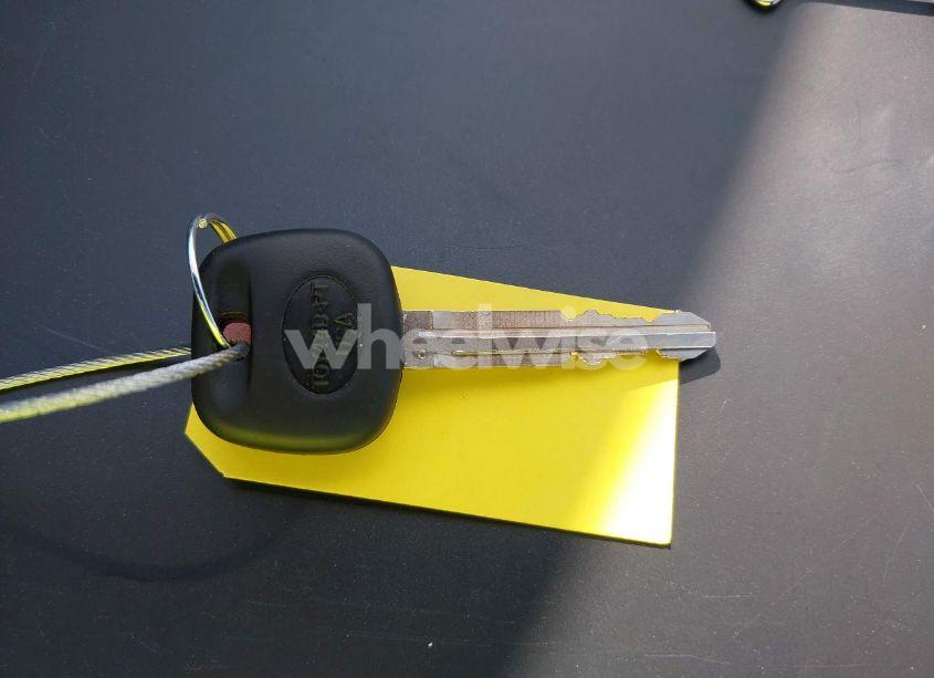 Photo 11 of 2005 Toyota Corolla S (VIN 1NXBR32E85Z503697)