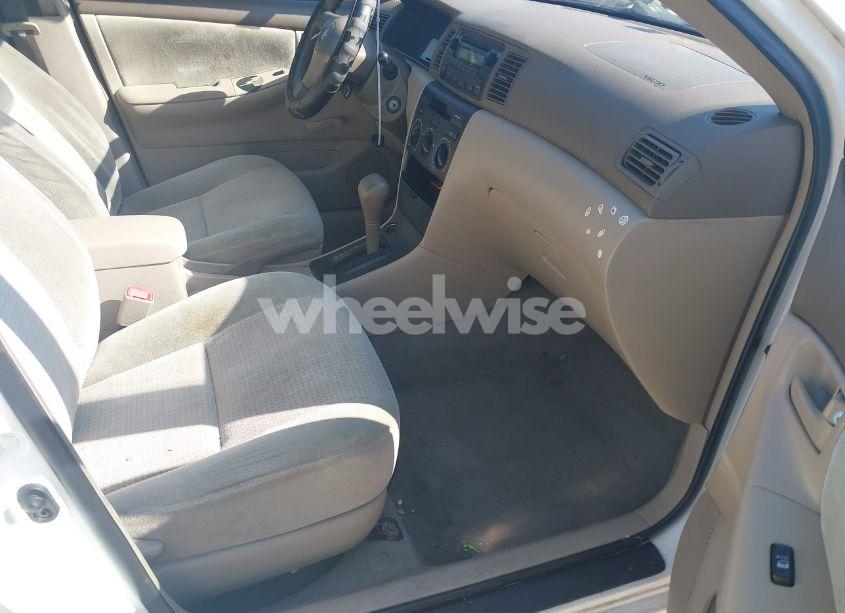 Photo 5 of 2005 Toyota Corolla CE (VIN 1NXBR32E85Z518975)